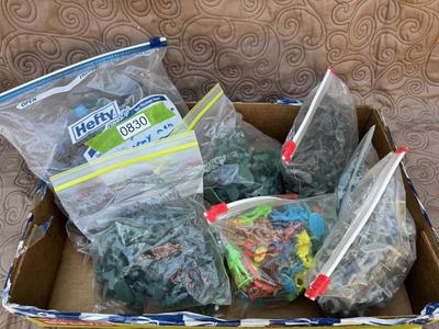 Vintage Army Men plus Cowboys & Indians