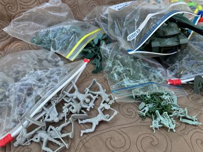 Vintage Army Men plus Cowboys & Indians