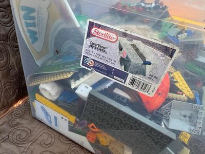 LEGOs - Huge 66 Quart - Minecraft / Mixed