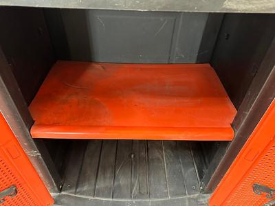 BLACK & DECKER GARAGE CABINET ON CASTERS