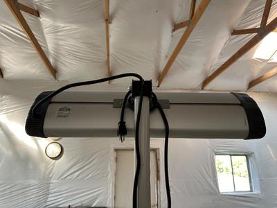 UFO ELECTRIC HEATER WITH TELESCOPIC ADJUSTABLE STAND