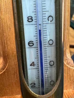 VTG MANOTHERM - ROTTERDAM Thermometer w/ Custom Wooden Wall Mount