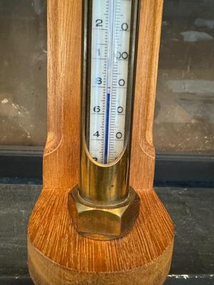 VTG MANOTHERM - ROTTERDAM Thermometer w/ Custom Wooden Wall Mount