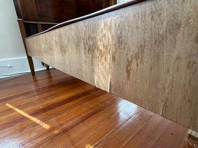 Vintage Joerns Bedroom Set (See Details)