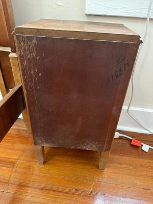 Vintage Joerns Bedroom Set (See Details)
