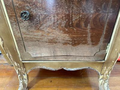 Vintage Joerns Bedroom Set (See Details)