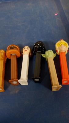 LOT 183 LARGE PEZ STAR WARS LOT