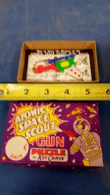 LOT 194 ATOMIC SPACE GUN