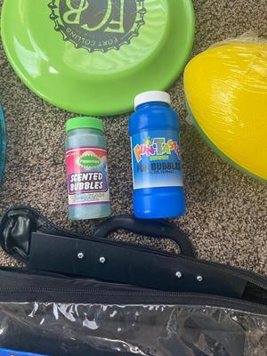 NICE WILSON OVERSIZED TENNIS RACKET, LEISURE MAT, EAST SPORT BACKPACK, FRISBEE AND FOAM FOOTBALL