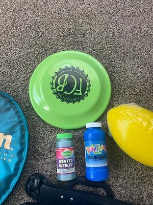 NICE WILSON OVERSIZED TENNIS RACKET, LEISURE MAT, EAST SPORT BACKPACK, FRISBEE AND FOAM FOOTBALL