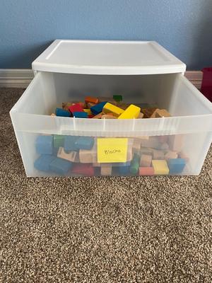 VINTAGE BUILDING BLOCKS