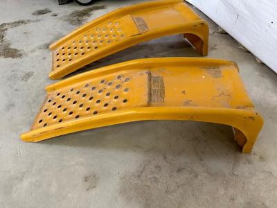 AUTO RAMPS AND A SCHUMACHER BATTERY CHARGER