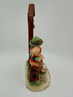 Hummel Figurine “Wayside Devotion” #28/2 Full Bee Children, lambs, Jesus c.1950. ( See Details)