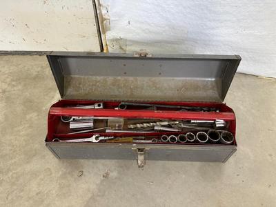 CRAFTSMAN TOOL BOX WITH SOCKETS, RATCHETS AND WRENCHES