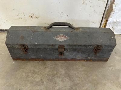 S-K TOOL BOX WITH COMBINATION WRENCHES