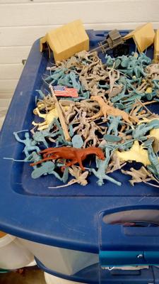 LOT 200 MARX GIANT CIVIL WAR PLAYSET