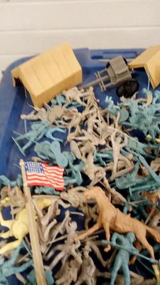 LOT 200 MARX GIANT CIVIL WAR PLAYSET