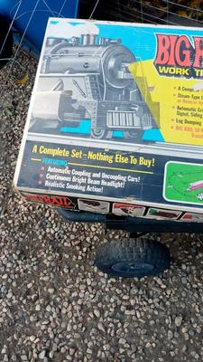LOT 217 VINTAGE MARX TRAIN SET