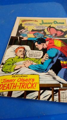LOT 218 BOX OF OLD COMIC BOOKS