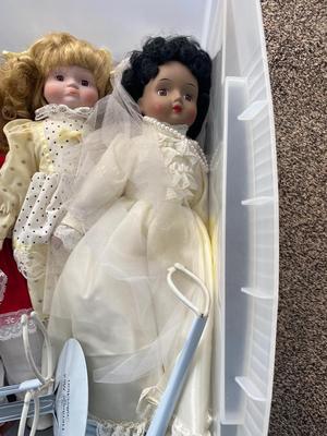 HERITAGE MINT PORCELAIN DOLLS