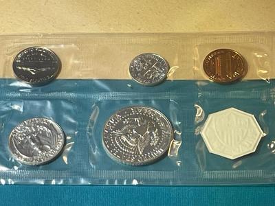 1964 U.S. Proof Set W/Accented Hair Kennedy Half Dollar as Pictured.
