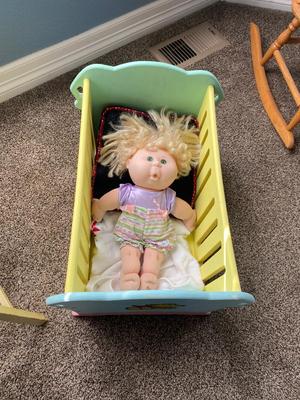 BABY DOLL CRADLE AND CABBAGE PATCH KID