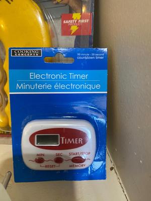 CIRCUIT BREAKER FINDER, CAT FLAP DOOR, DYNATRAP INSECT LIGHTS , ELECTRONIC TIMERS AND MORE!