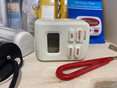 CIRCUIT BREAKER FINDER, CAT FLAP DOOR, DYNATRAP INSECT LIGHTS , ELECTRONIC TIMERS AND MORE!