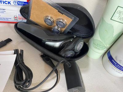 NORELCO S5290 ELECTRIC RAZOR, REVLON HAIR DRYER & OTHER PERSONAL CARE ITEMS