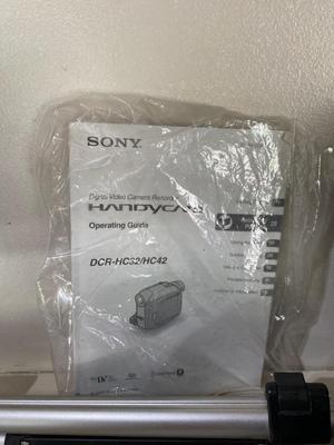 SONY HANDYCAM DCR-HC42 AN TRIPOD