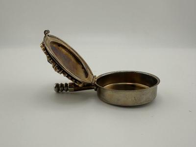 Vintage Portable Purse Ashtray (See Details)