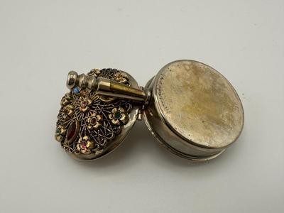 Vintage Portable Purse Ashtray (See Details)
