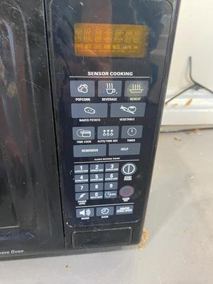 GE SENSOR COOKING MICROWAVE OVEN