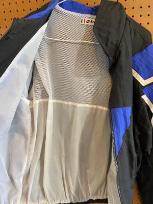 MENS MEDIUM JACKETS- OLD NAVY & LOTTO ITIALA