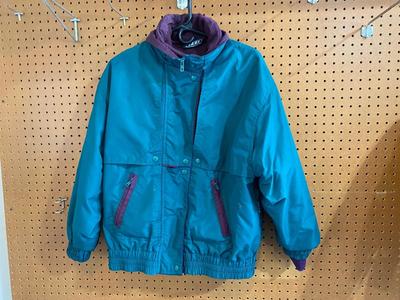NICE WOMENS WINTER COATS