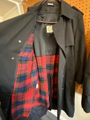 ADAMS ROW MENS OVERCOAT SIZE 40