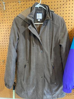 WOMENS CROFT & BARROW COAT AND YOUTH COLUMBIA SKI JACKET