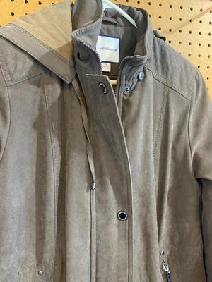WOMENS CROFT & BARROW COAT AND YOUTH COLUMBIA SKI JACKET