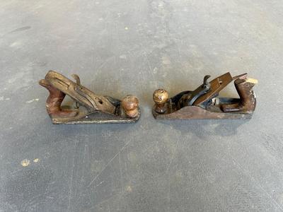 2 VINTAGE WOOD PLANES