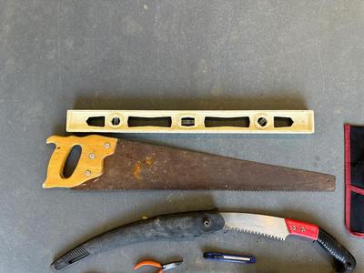 HAND TOOLS (1)