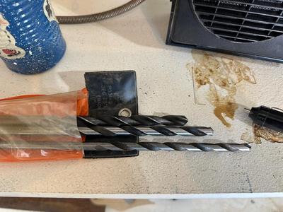SMALL CERAMIC HEATER & FAN, HAND TOOLS & MORE