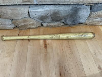 VTG Hillerich & Bradsby Bat & Cal Ripken Plaque