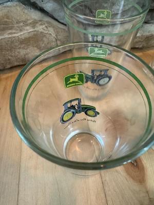 John Deere Tumbler Glasses (8) & Model Tractors