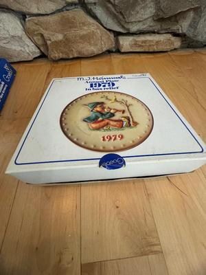 Goebel / M J Hummel 1972 - 1979 Annual Plates