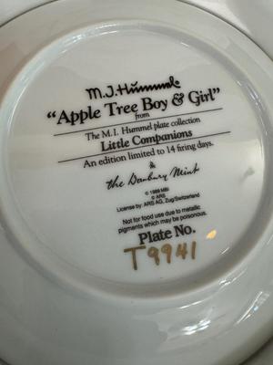 Goebel / M J Hummel Collector’s Lot (4 pieces)