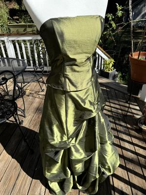 Formal Three Piece Green Corset with Skirt & Scarf/Wrap (S)