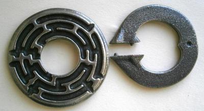 Vintage Cast Iron 16 to 1 PUZZLE
