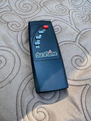 Duraflame Infrared Quartz Electric Log Set Heater w/ Remote - Tested
