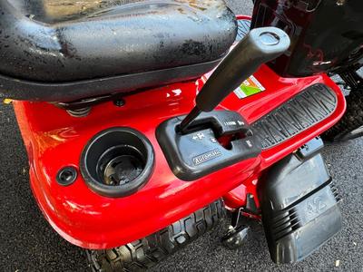 Craftsman Tractor 21HP 42” YTS3000