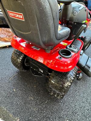 Craftsman Tractor 21HP 42” YTS3000